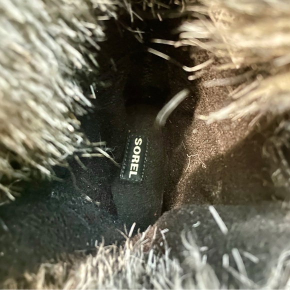 Sorel Women's Tofino II Black Faux Fur-Lined Waterproof Winter Boots - Size 7 - Picture 15 of 16